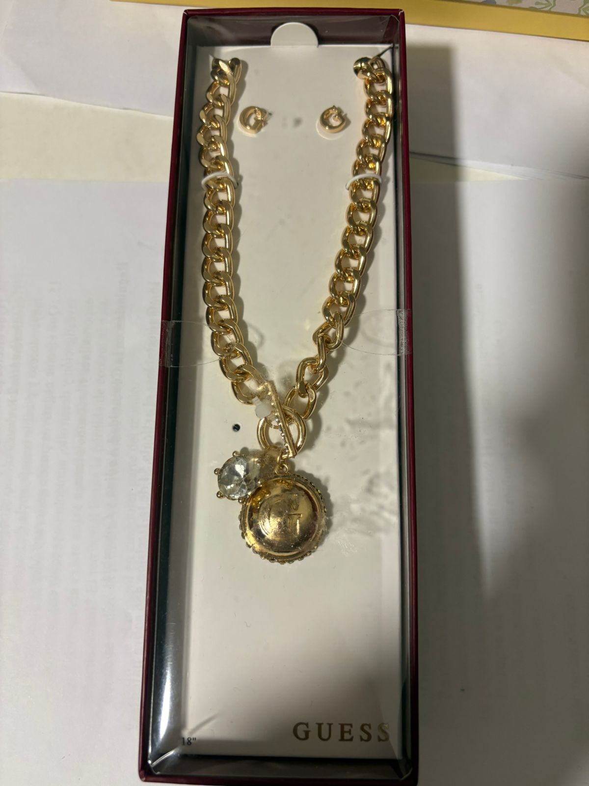 Guess Set Choker Cubano + Aretes