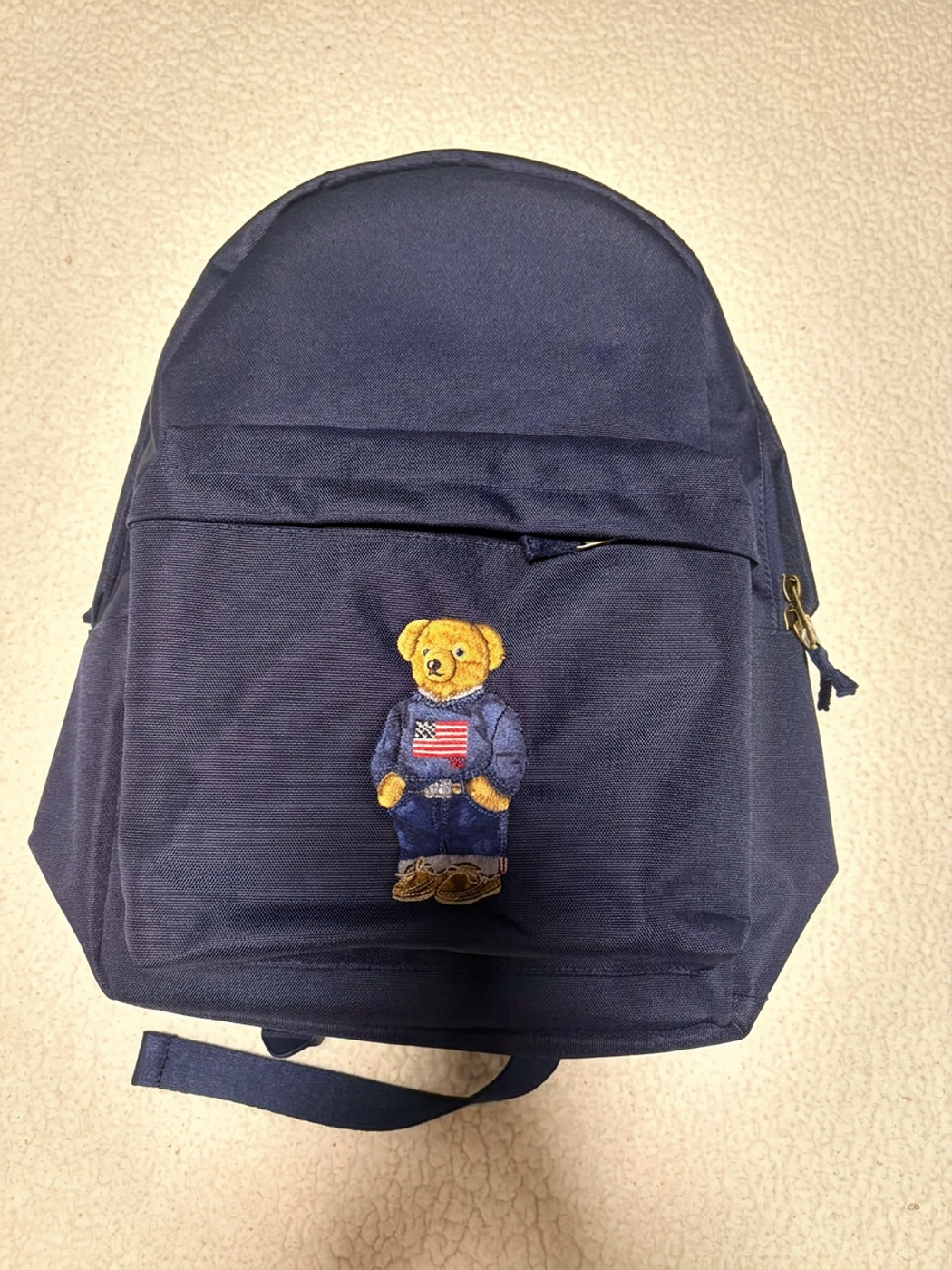 Mochila Azul Marino con Osito Bordado