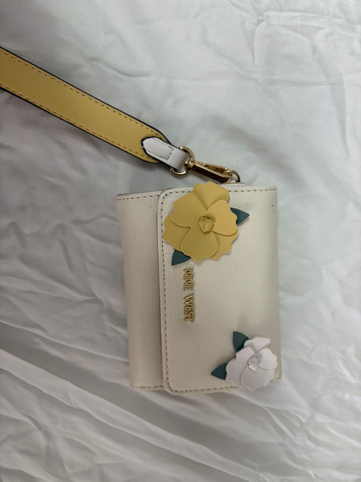 Nine West Floral Trifold Wristlet