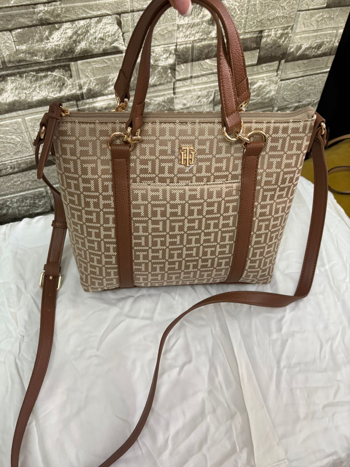 Tommy Hilfiger TH Monogram Tote Tan