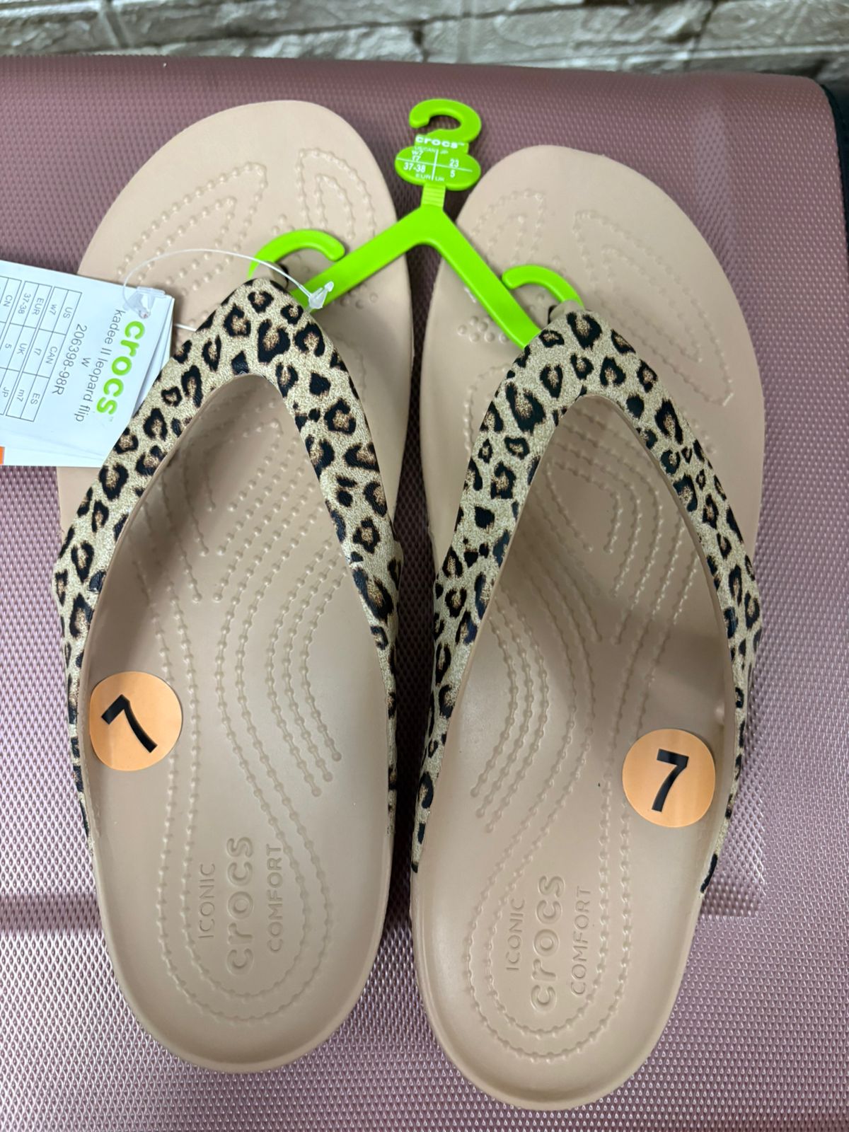 Crocs Kadee II Leopard Flip